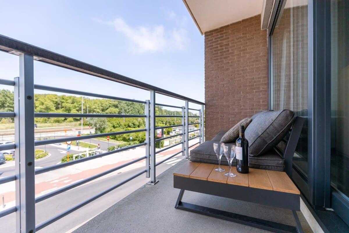 Huswell - Bright Apartment With Parking Near The Beach Bredene Extérieur photo